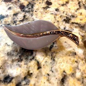 Feather or Leaf Pearl Brooch Pin with Rhinestones